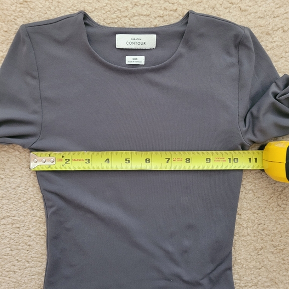 Babaton Contour EUC Long Sleeve Crew Neck Top Size XXS Dark Gray Aritzia - Picture 6 of 7